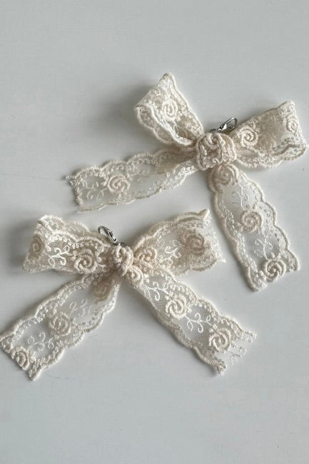 LACE BOW TIE CHARM