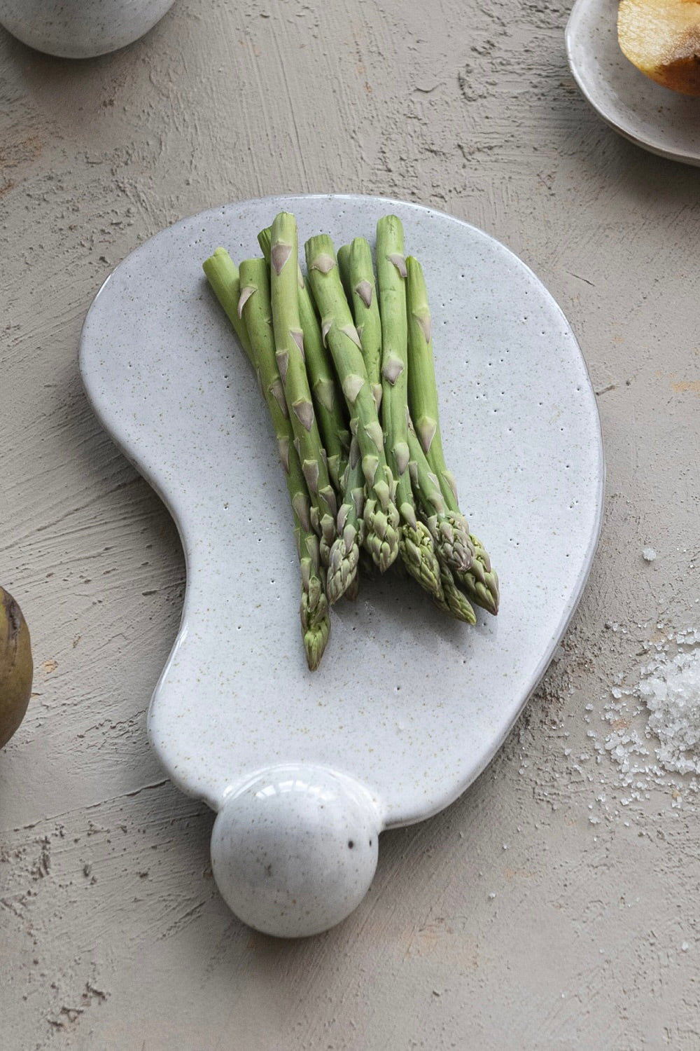 STONEWARE TRAY W/ BALL