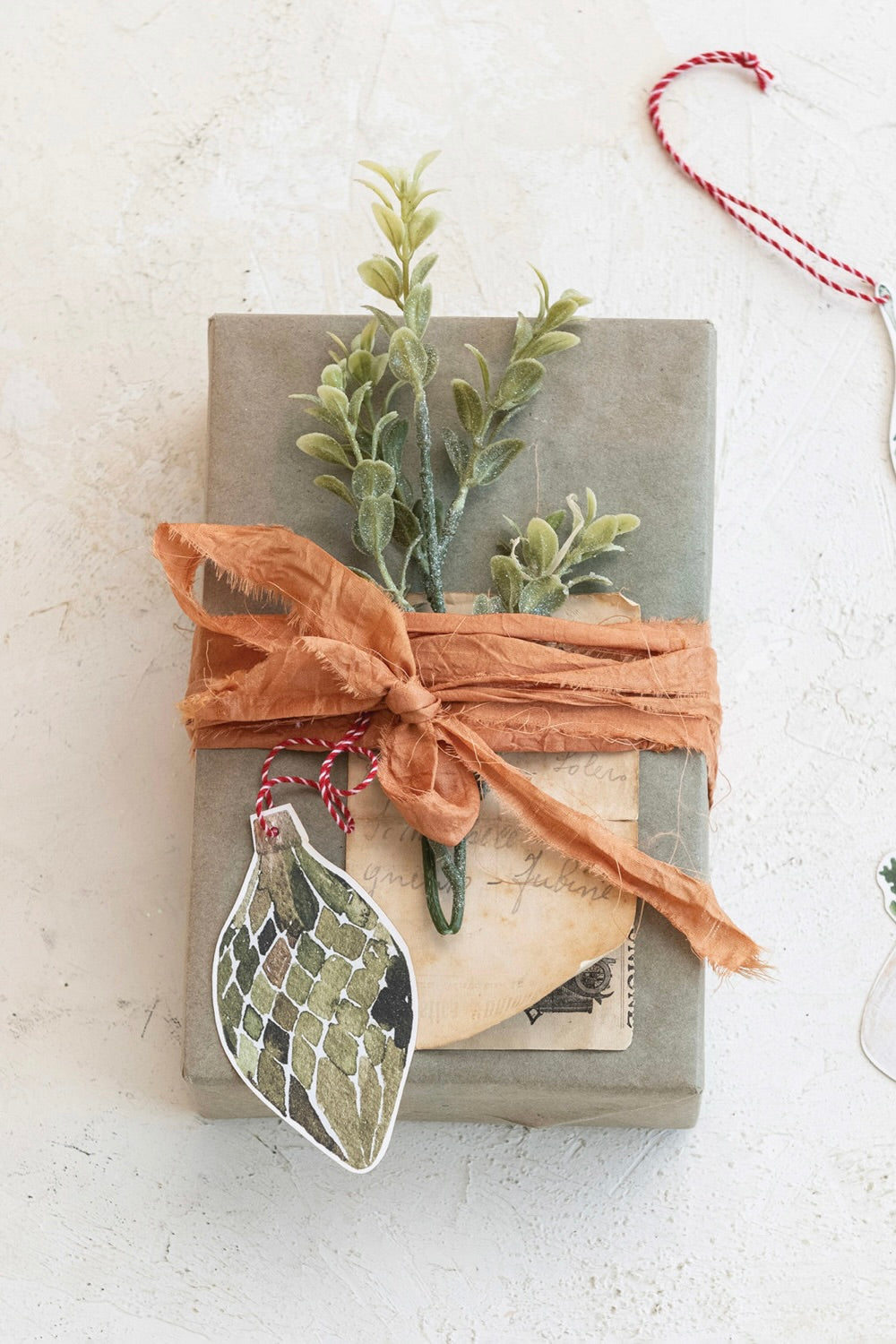 BOTANICAL GIFT TAGS