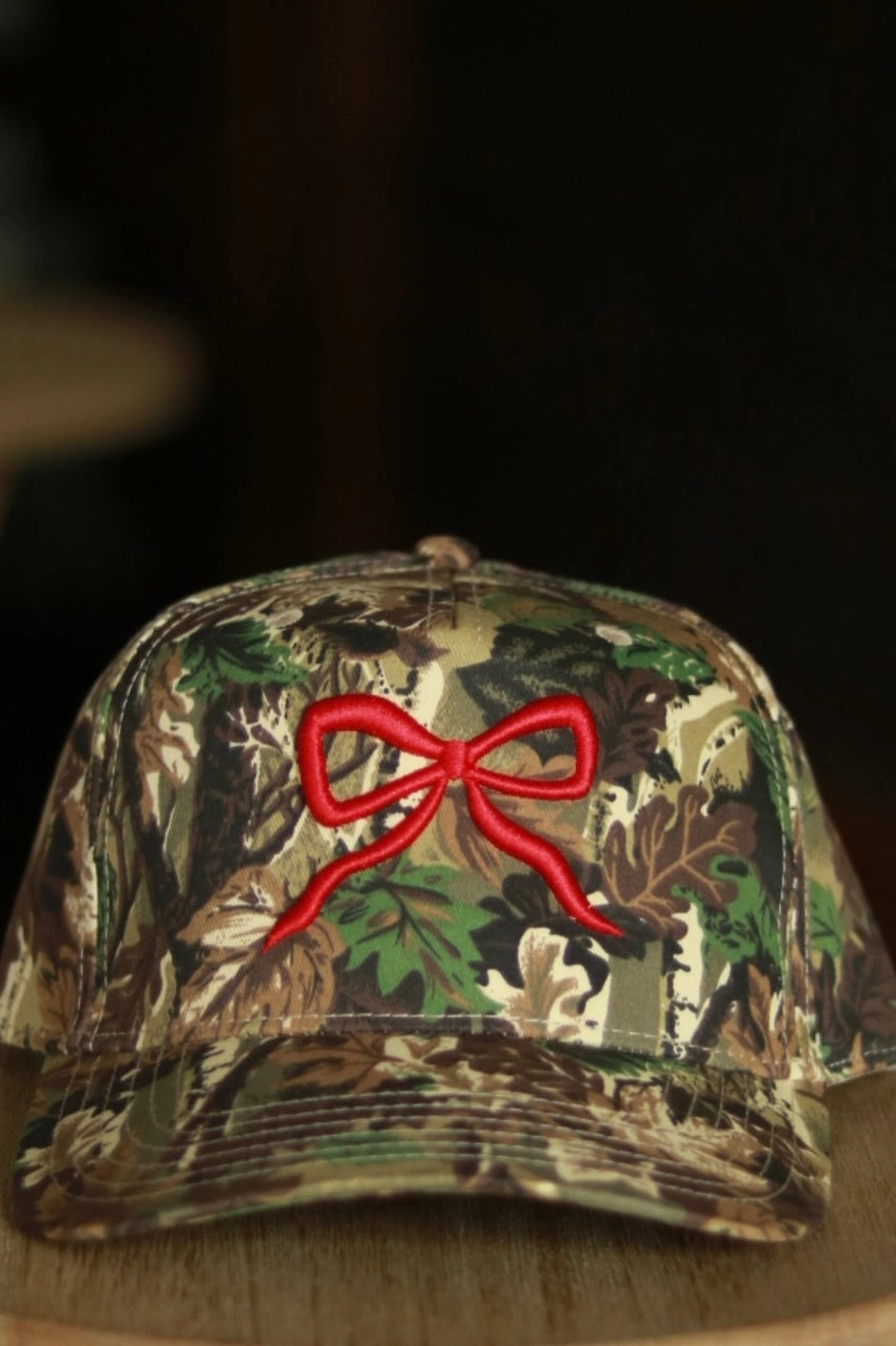 CAMO BOW HAT