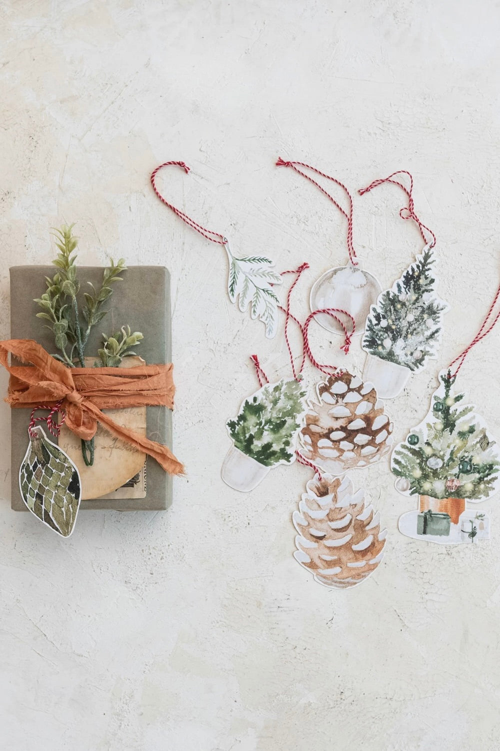 BOTANICAL GIFT TAGS